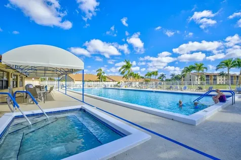 810 Sky Pine Way Greenacres FL 33415