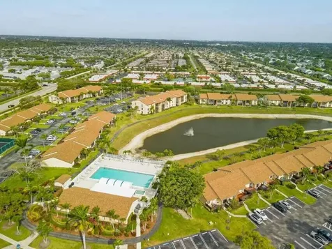 810 Sky Pine Way Greenacres FL 33415