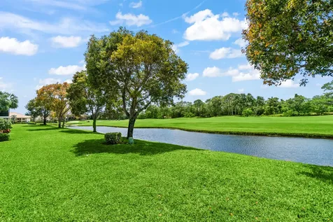 17629 Ashbourne Way Boca Raton FL 33496