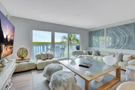 2404 Harbour Cove Drive Hutchinson Island FL 34949