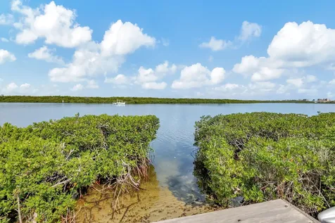 2404 Harbour Cove Drive Hutchinson Island FL 34949