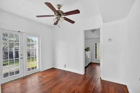 1011 W Lakewood Road West Palm Beach FL 33405