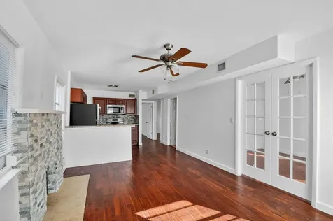 1011 W Lakewood Road West Palm Beach FL 33405