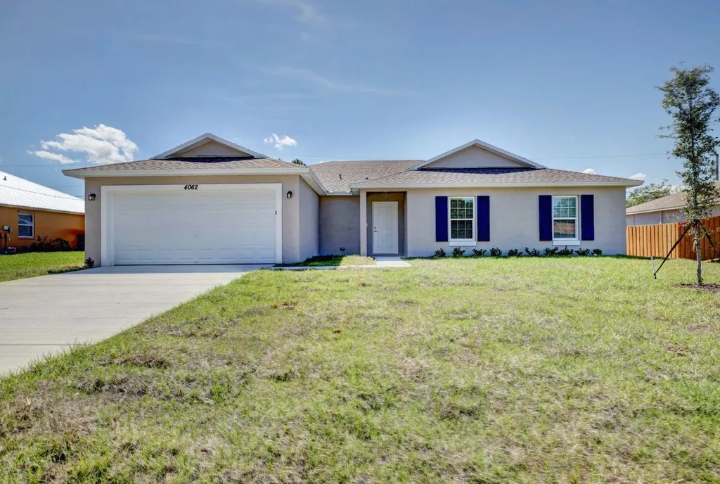 1573 SW Tiskilwa Avenue Port Saint Lucie FL 34953