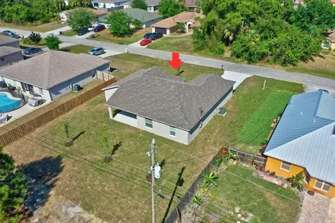 1573 SW Tiskilwa Avenue Port Saint Lucie FL 34953