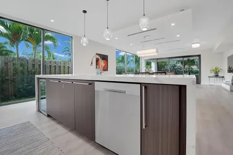 1238 NE 17th Avenue Fort Lauderdale FL 33304