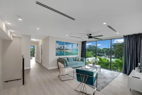 1238 NE 17th Avenue Fort Lauderdale FL 33304
