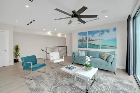 1238 NE 17th Avenue Fort Lauderdale FL 33304