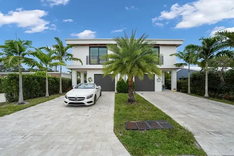 1238 NE 17th Avenue Fort Lauderdale FL 33304