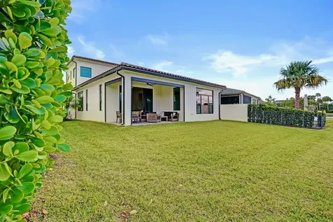 8355 Grand Prix Lane Boynton Beach FL 33472