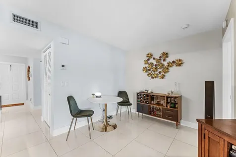 109 Liberty Court Deerfield Beach FL 33442