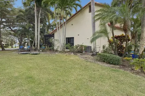 10272 Hidden Springs Court Boca Raton FL 33498