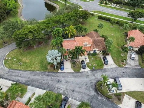 10272 Hidden Springs Court Boca Raton FL 33498