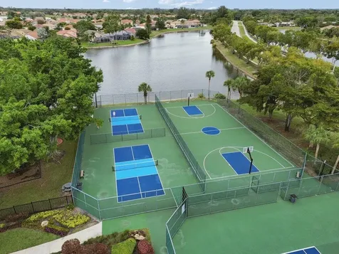 10272 Hidden Springs Court Boca Raton FL 33498