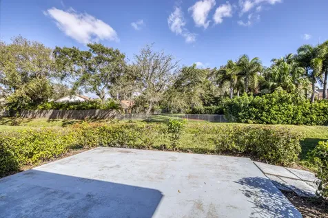 10084 Meridian Way Palm Beach Gardens FL 33410