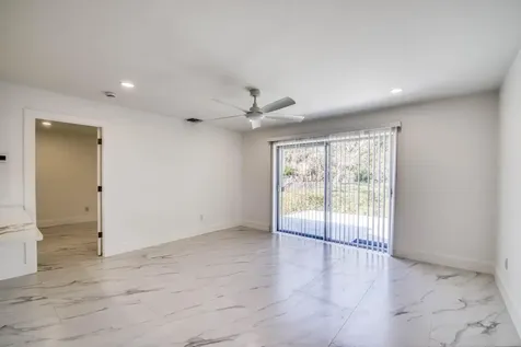 10084 Meridian Way Palm Beach Gardens FL 33410