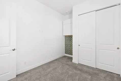 199 SE Via Sangro Port Saint Lucie FL 34952