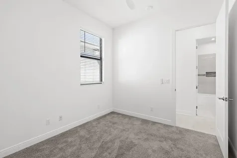 199 SE Via Sangro Port Saint Lucie FL 34952