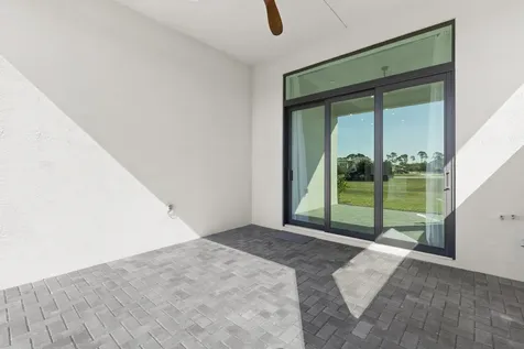 199 SE Via Sangro Port Saint Lucie FL 34952