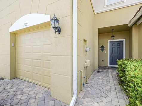 259 Provence Place Vero Beach FL 32960