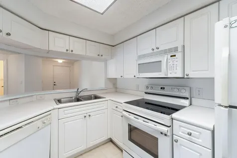 2729 Anzio Court Palm Beach Gardens FL 33410