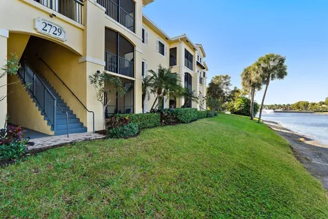 2729 Anzio Court Palm Beach Gardens FL 33410