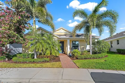 10352 SW Westlawn Boulevard Port Saint Lucie FL 34987