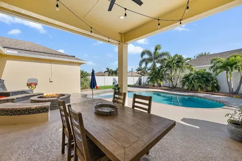 10352 SW Westlawn Boulevard Port Saint Lucie FL 34987