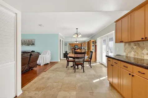 331 Ne Camelot Drive Port Saint Lucie FL 34983
