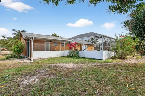331 Ne Camelot Drive Port Saint Lucie FL 34983
