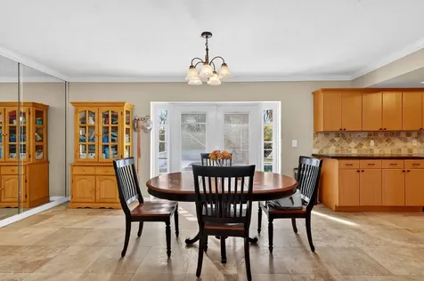 331 Ne Camelot Drive Port Saint Lucie FL 34983