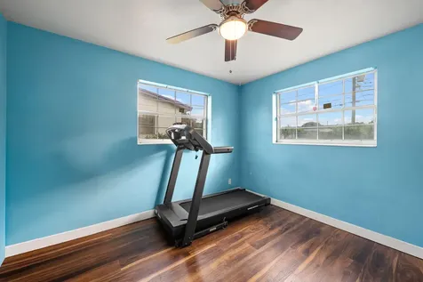 1635 W 32nd Street Riviera Beach FL 33404