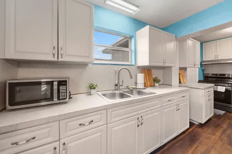 1635 W 32nd Street Riviera Beach FL 33404