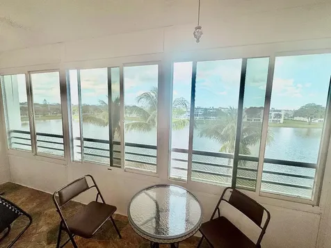 4063 Yarmouth D Boca Raton FL 33434