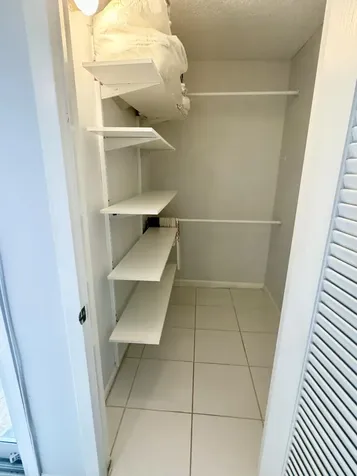 4063 Yarmouth D Boca Raton FL 33434