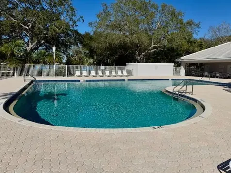 1904 Appleton Court Palm Beach Gardens FL 33403