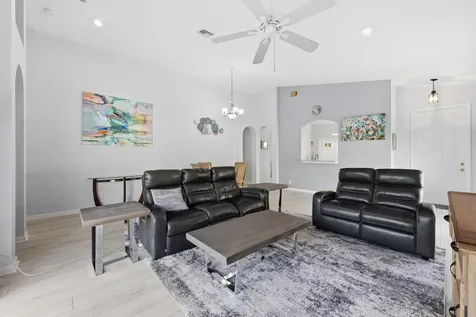 362 Nw Granville Street Port Saint Lucie FL 34986