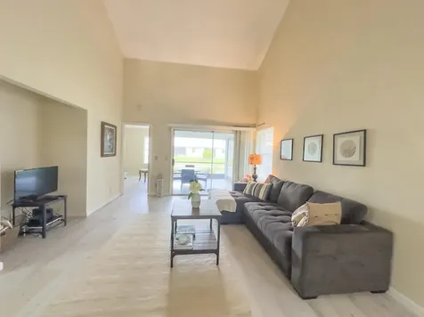 3851 Island Club Circle Lake Worth FL 33462