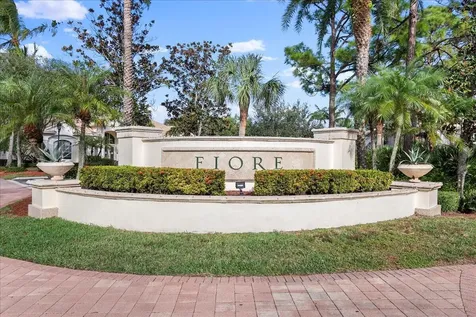 5203 Myrtlewood Circle Palm Beach Gardens FL 33418