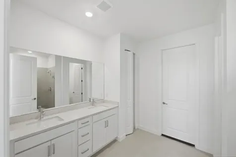 6850 Nw Kestrel Lane Port Saint Lucie FL 34987