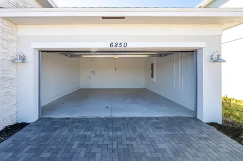 6850 Nw Kestrel Lane Port Saint Lucie FL 34987