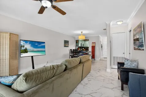 2311 Ne 36th Street Lighthouse Point FL 33064