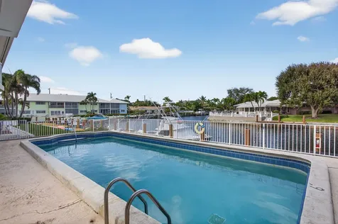 2311 Ne 36th Street Lighthouse Point FL 33064
