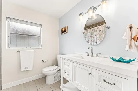 9702 Harbour Lake Circle Boynton Beach FL 33437