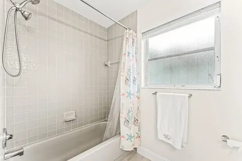 9702 Harbour Lake Circle Boynton Beach FL 33437