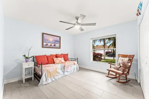 9702 Harbour Lake Circle Boynton Beach FL 33437