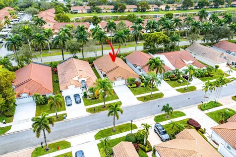 9702 Harbour Lake Circle Boynton Beach FL 33437