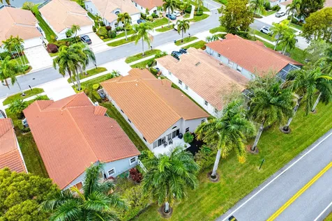 9702 Harbour Lake Circle Boynton Beach FL 33437