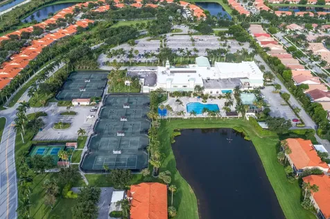 9702 Harbour Lake Circle Boynton Beach FL 33437