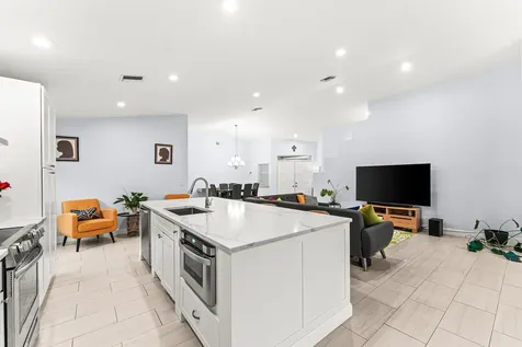 9702 Harbour Lake Circle Boynton Beach FL 33437